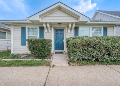20939 Young Meadows Way - Photo 1
