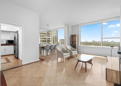 14 Greenway Plaza - Photo 1