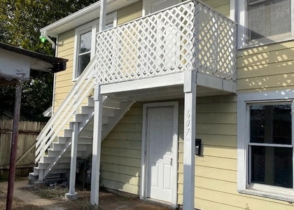 607 S Main Street - Photo 1