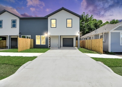 2608 Campbell Street - Photo 1