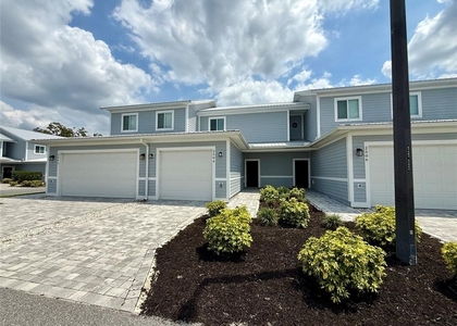 2430 Willow Way - Photo 1