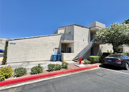 6250 W Flamingo Road - Photo 1