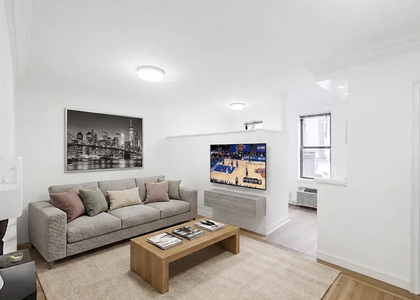  East 51st Street - Photo 1