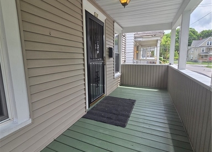 517 Garfield Avenue - Photo 1
