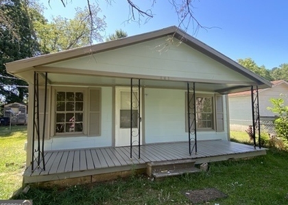205 Auburn Avenue - Photo 1