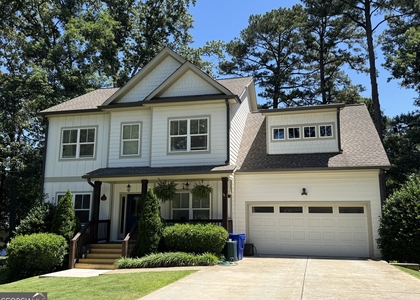 859 East Avenue - Photo 1