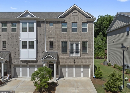 2042 Violet Lane - Photo 1