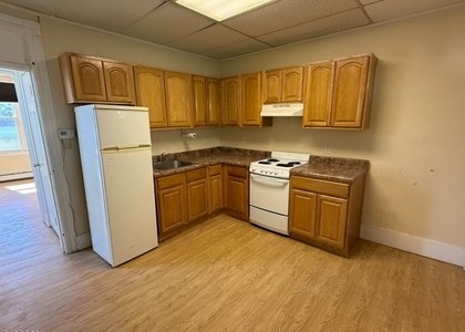 144 Lakeside Dr - Photo 1