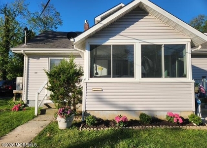 143 Osborne Avenue - Photo 1