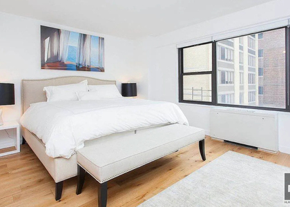 East 44th Street - Photo 1