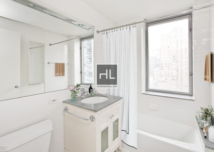 West 47th Street - Photo 1
