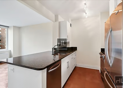 Lexington Avenue - Photo 1