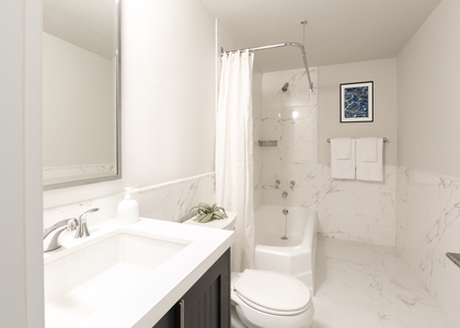 West 34th Street - Photo 1