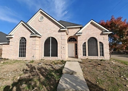 8504 Pebblebrook Drive - Photo 1