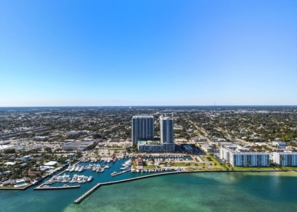 220 Lake Shore Drive - Photo 1