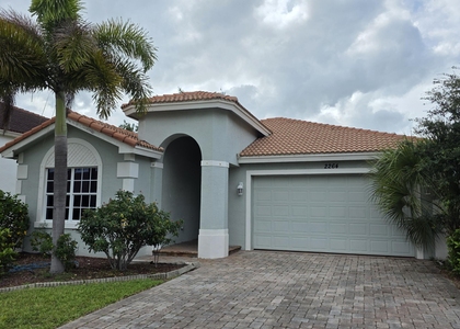 2264 Sw Newport Isles Boulevar - Photo 1