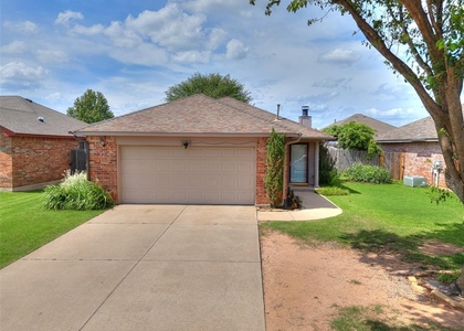12413 Nw 3rd Street - Photo 1