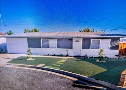 43480 Briercliff - Photo 1