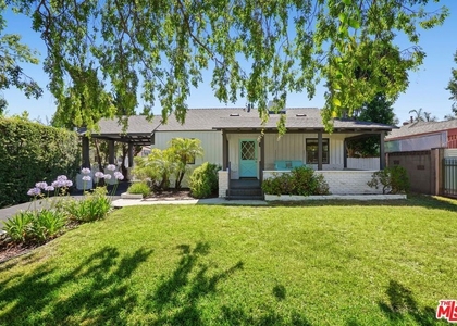 4940 Placidia Avenue - Photo 1