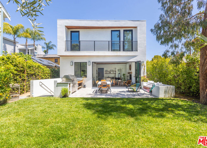 2234 5th Street - Photo 1