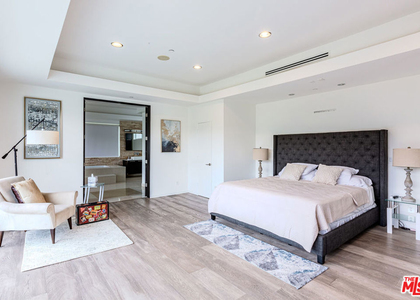 12148 Travis Street - Photo 1