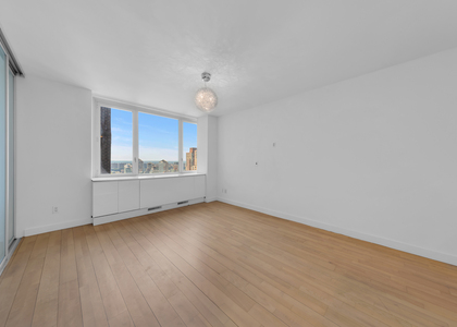 322 W 57th St - Photo 1