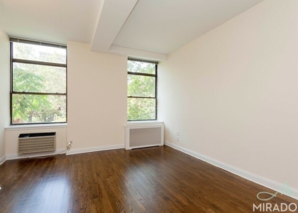 304 E 20th Street - Photo 1