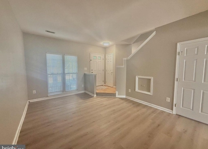 44487 Potter Terrace - Photo 1