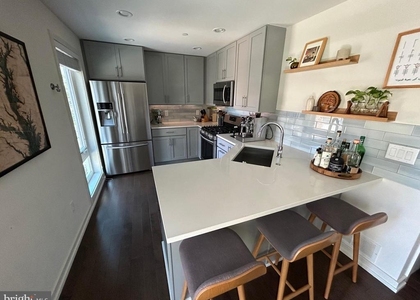 709 S 12th Street - Photo 1