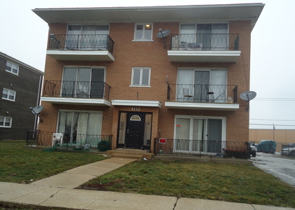 8112 W Marion Street - Photo 1