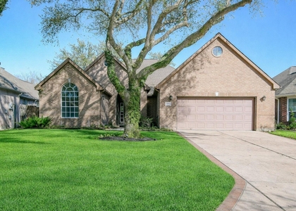 4111 Clubhollow - Photo 1