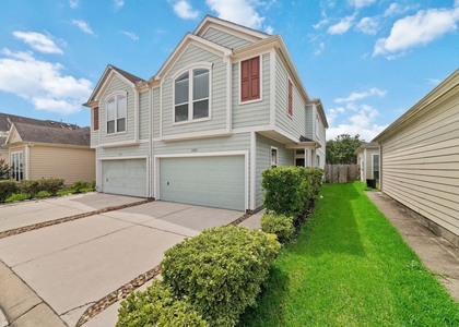 14923 Tuttle Point Drive - Photo 1