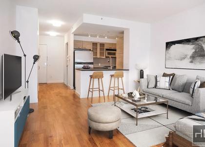 Leonard Street - Photo 1