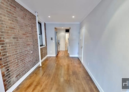 10th Ave. - Photo 1