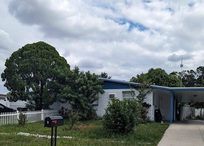 4538 W Minnehaha Street - Photo 1