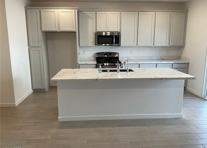 482 Daphne Terrace Street - Photo 1