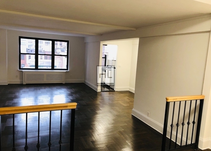 East 38 Street - Photo 1
