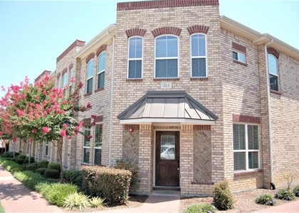 213 Lily Lane - Photo 1