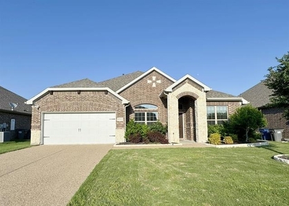 4106 Whitetail Lane - Photo 1