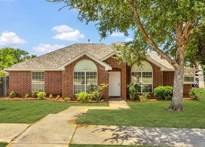 2140 Teal Court - Photo 1