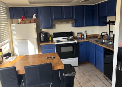 15601 N 27 Street - Photo 1