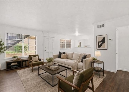 7929 Royal Lane - Photo 1