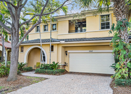 1043 Vintner Boulevard - Photo 1