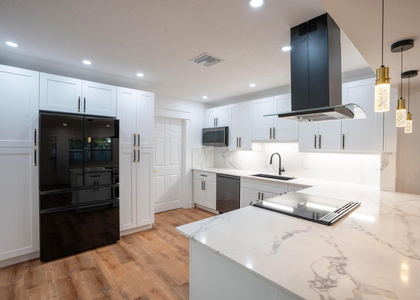3468 Ne 17th Avenue - Photo 1