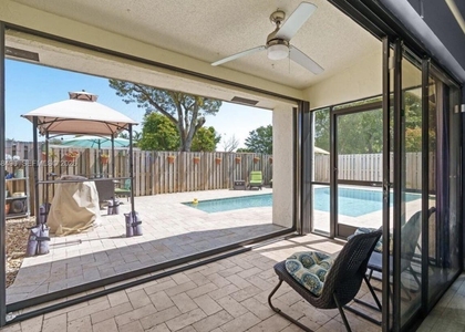 2900 Nw 69th Court - Photo 1
