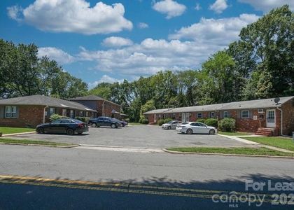 3404 Craig Avenue - Photo 1