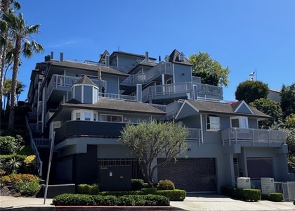 485 Mermaid Street - Photo 1
