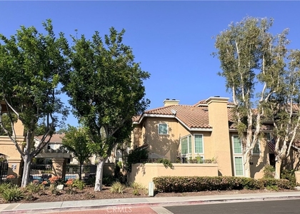 8215 E White Oak - Photo 1