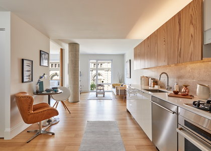 600 W 58th St - Photo 1
