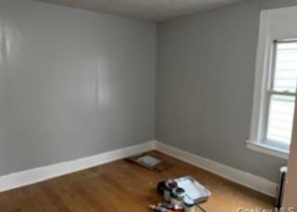 8810 170th Street - Photo 1